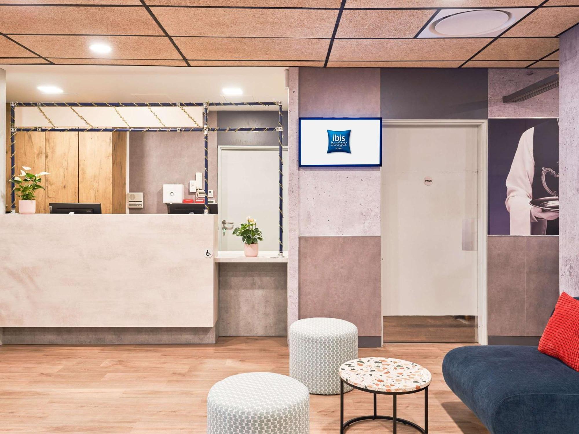Ibis Budget Saint-Maurice ภายนอก รูปภาพ