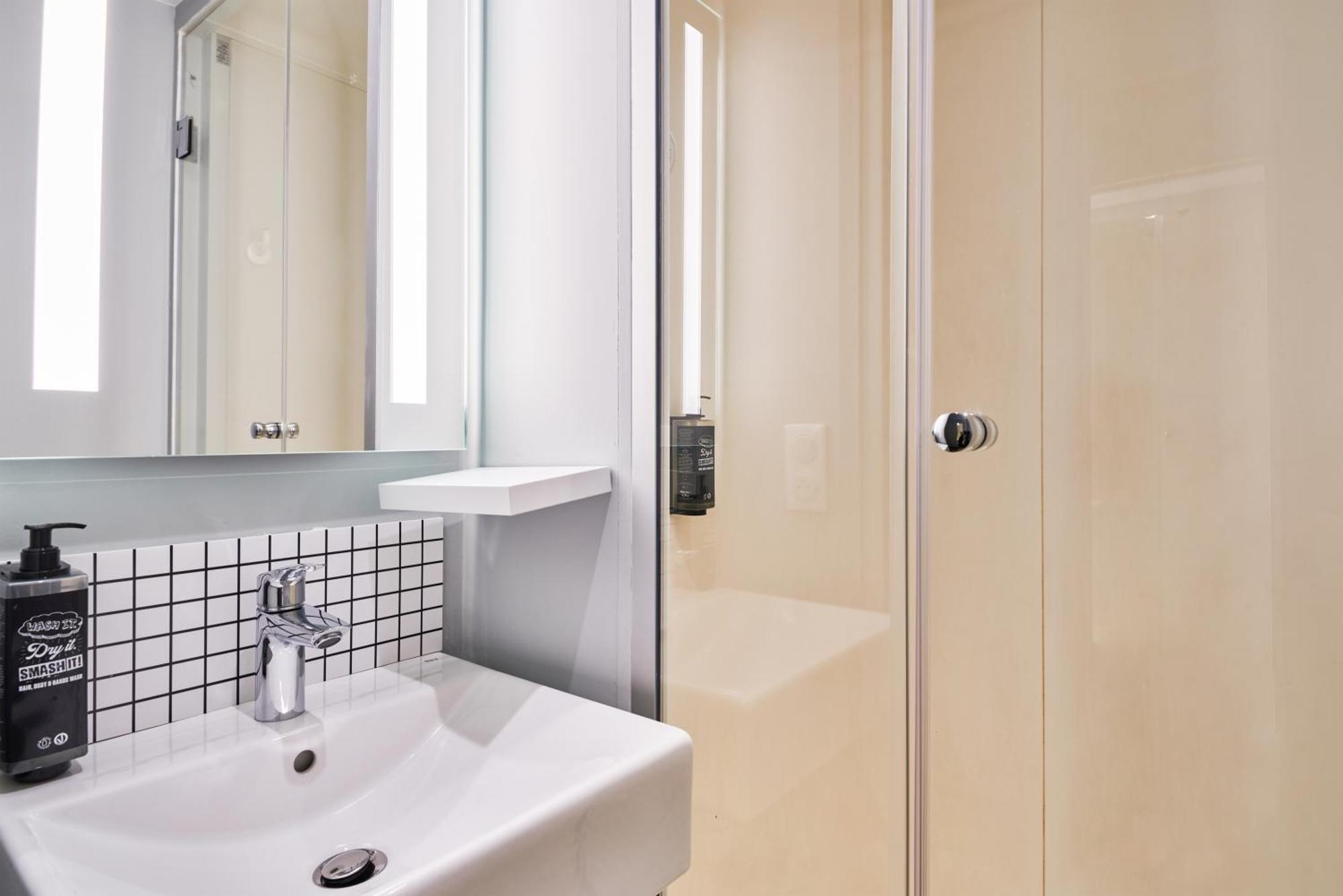 Ibis Budget Saint-Maurice ภายนอก รูปภาพ